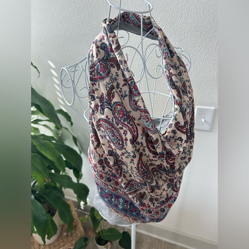 Paisley Print Halter Top - Picture 8 of 12